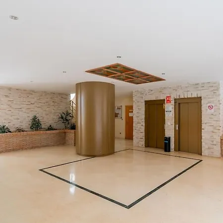 Apartment Oropesa Coastal Gem, Pool & Sea View